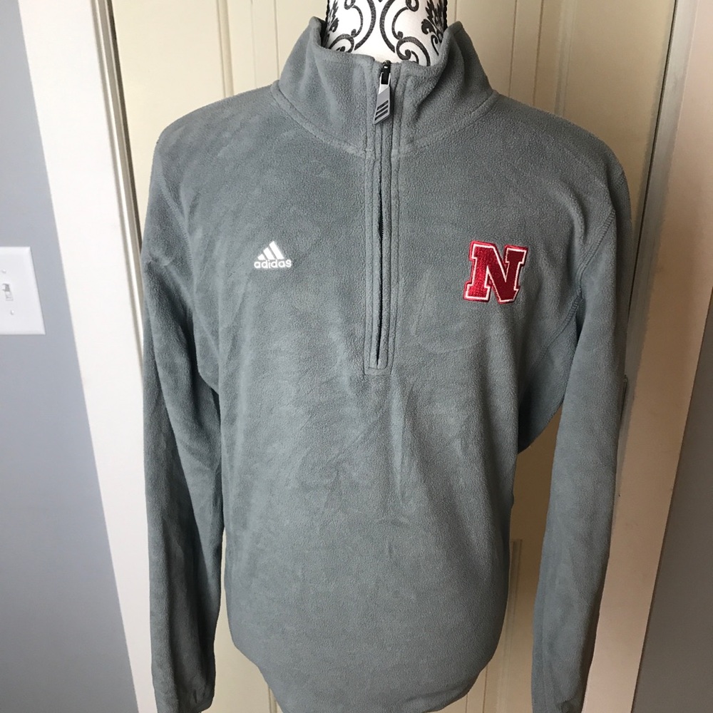 Nebraska fleece pullover